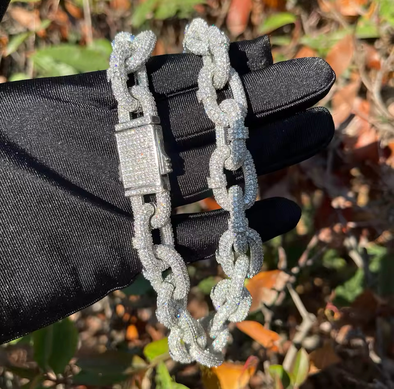 Micro pav Cuban link White gold